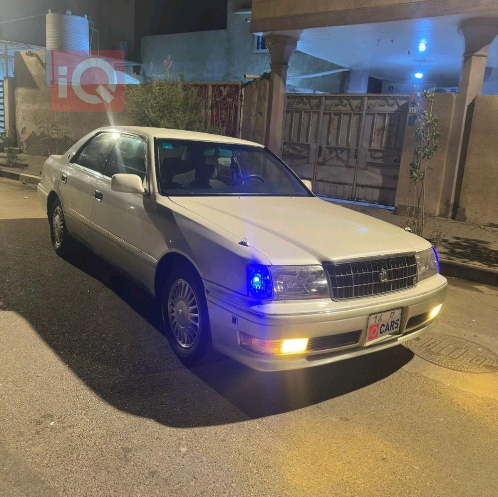 تويوتا كراون